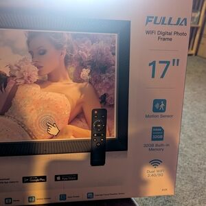 FULLJA 17" WiFi Digital Photo Frame in Black